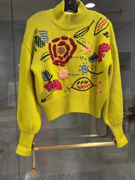 Pearl by Lela rose embroidered sweater flowers small - Picture 1 of 5